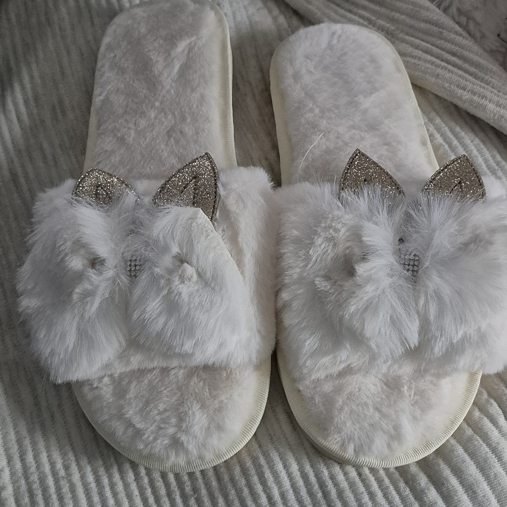 Fluffy White Slippers with Gold Accents